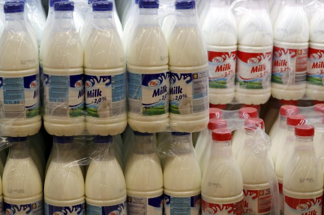 Sumnjičavost prema mleku raste, a potražnja opada, o čemu se radi?